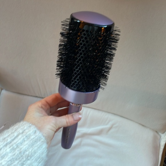 Large Blow Out Brush - Picture 2 of 2